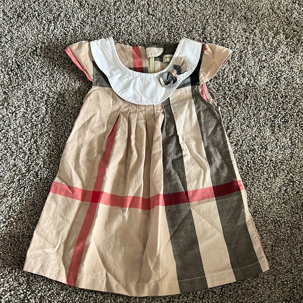 BURBERRY 🤎❤️ Spring Dress - Size Small